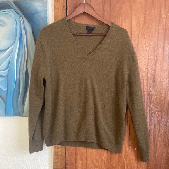 J. Crew Sweaters - J.Crew Italian Cashmere V-Neck Sweater XL